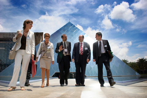 Foto: Desarrollo inform�tico y biotecnolog�a fundamento de la visita.