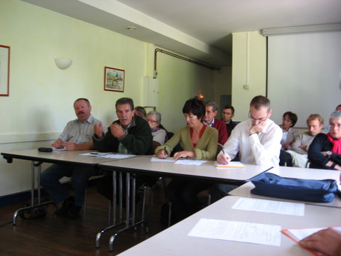 Argazkia: Eztabaida taldeak Iparralden 